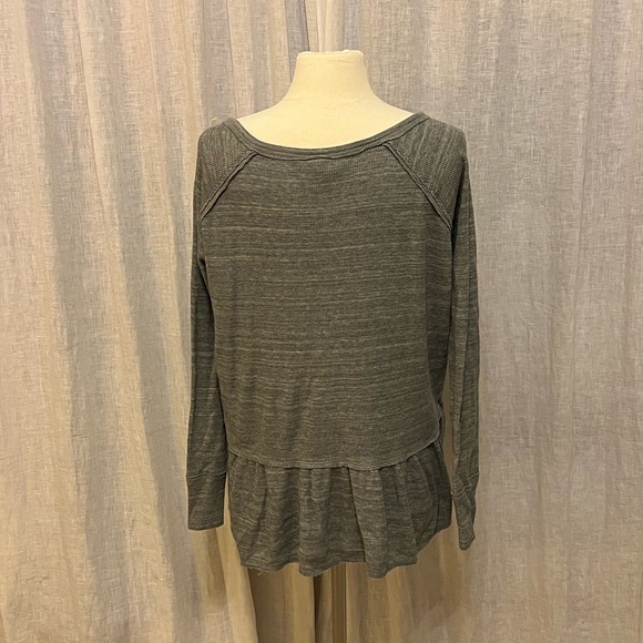 Free People We the Free Coastline Peplum Henley gray medium - Picture 6 of 6